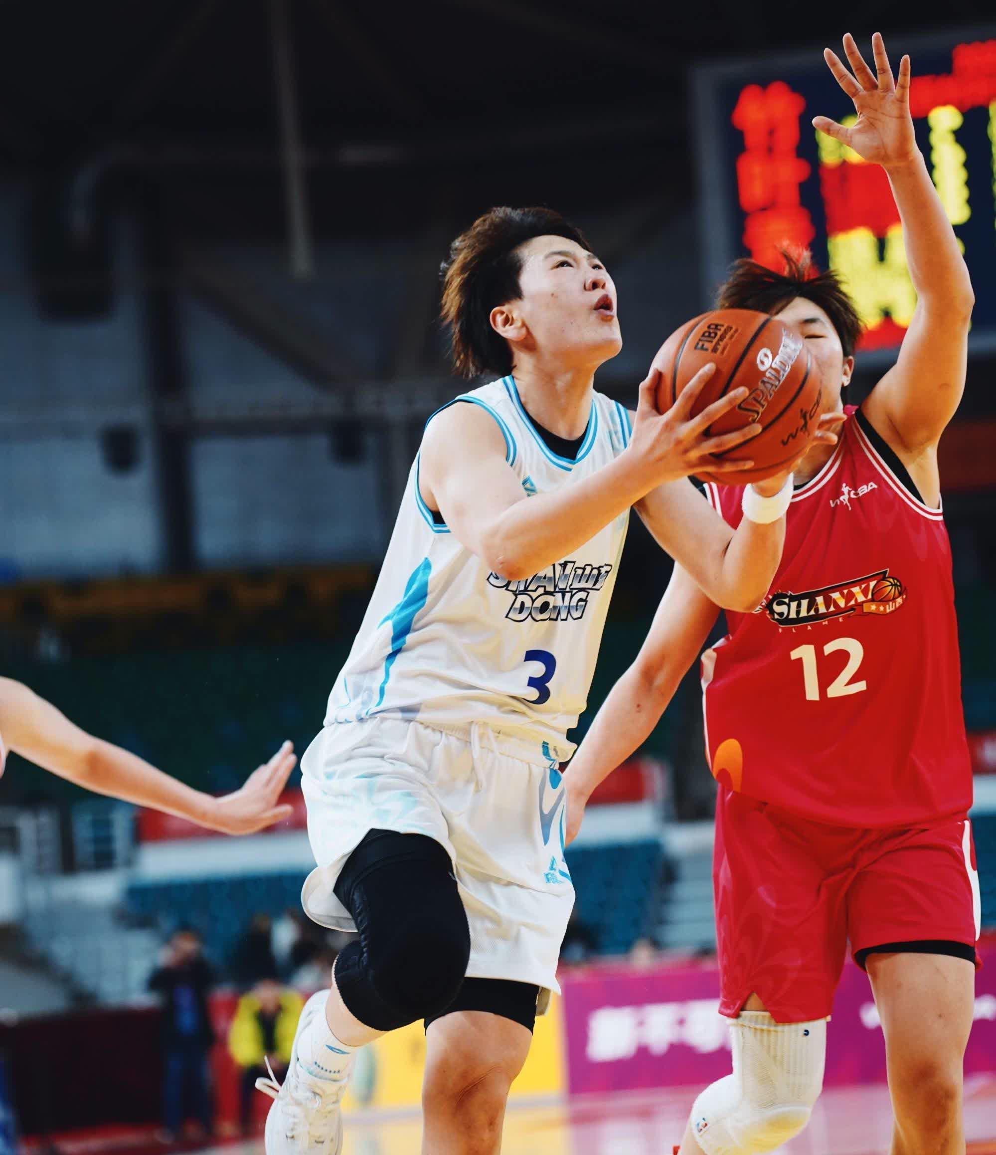 关于四川男篮主场告捷,豪取五连胜势不可挡的信息 关于四川男篮主场告捷,豪取五连胜势不可挡的信息