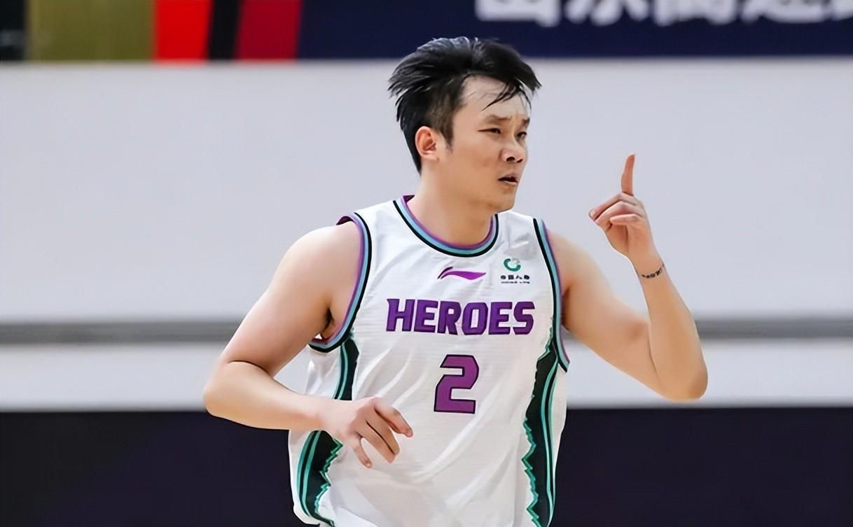 包含南美篮球球员努力拼搏，国际联赛中实力备受肯定的词条