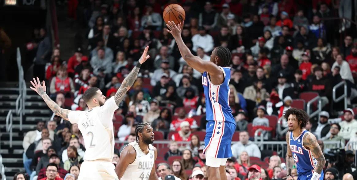 76人击败公牛,西蒙 76人击败公牛,西蒙